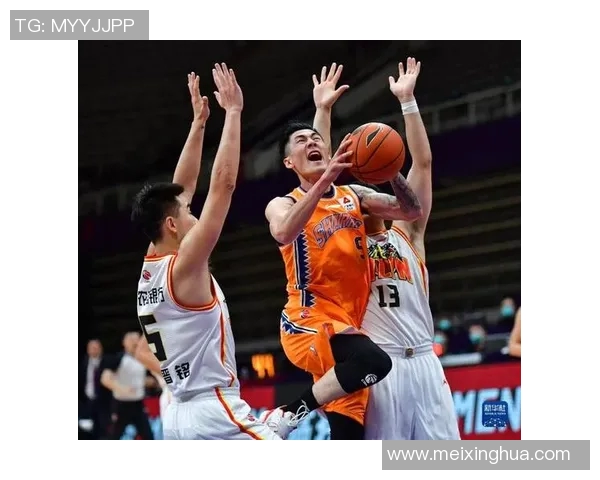 CBA精彩对决吉林队与上海队比赛录像回顾与精彩瞬间分析